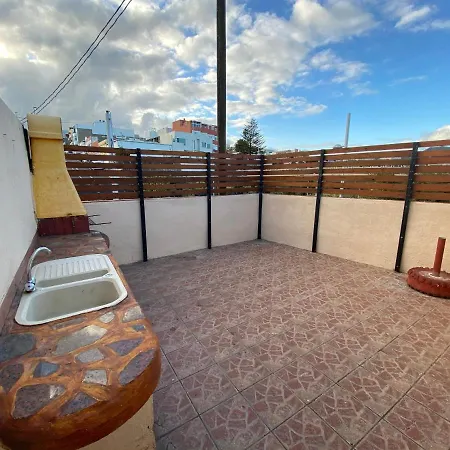 Casa Completa En בית נופש *